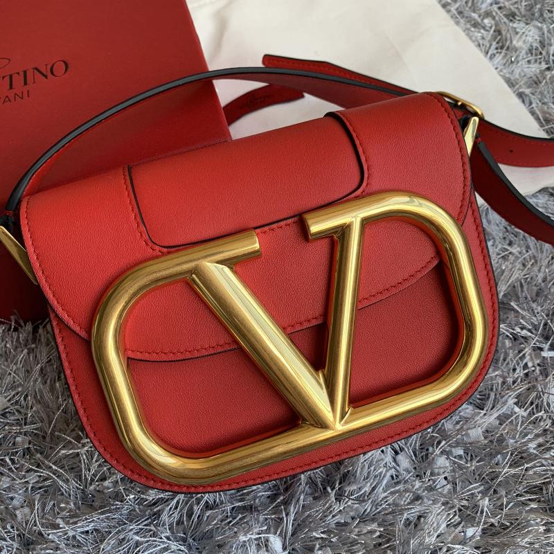 Valentino Shoulder Tote Bags VA0109 Plain Gold Button Red